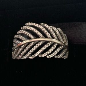 Pandora Sterling Silver Light as a Feather ring - Size 60 (9)